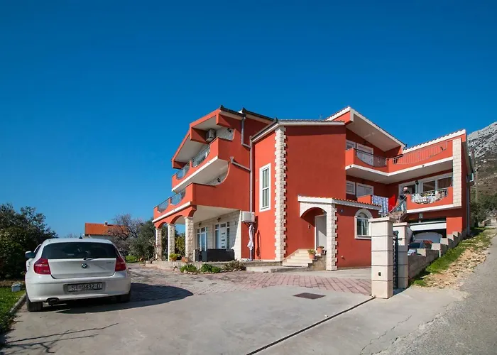 Blue Sun Apartments